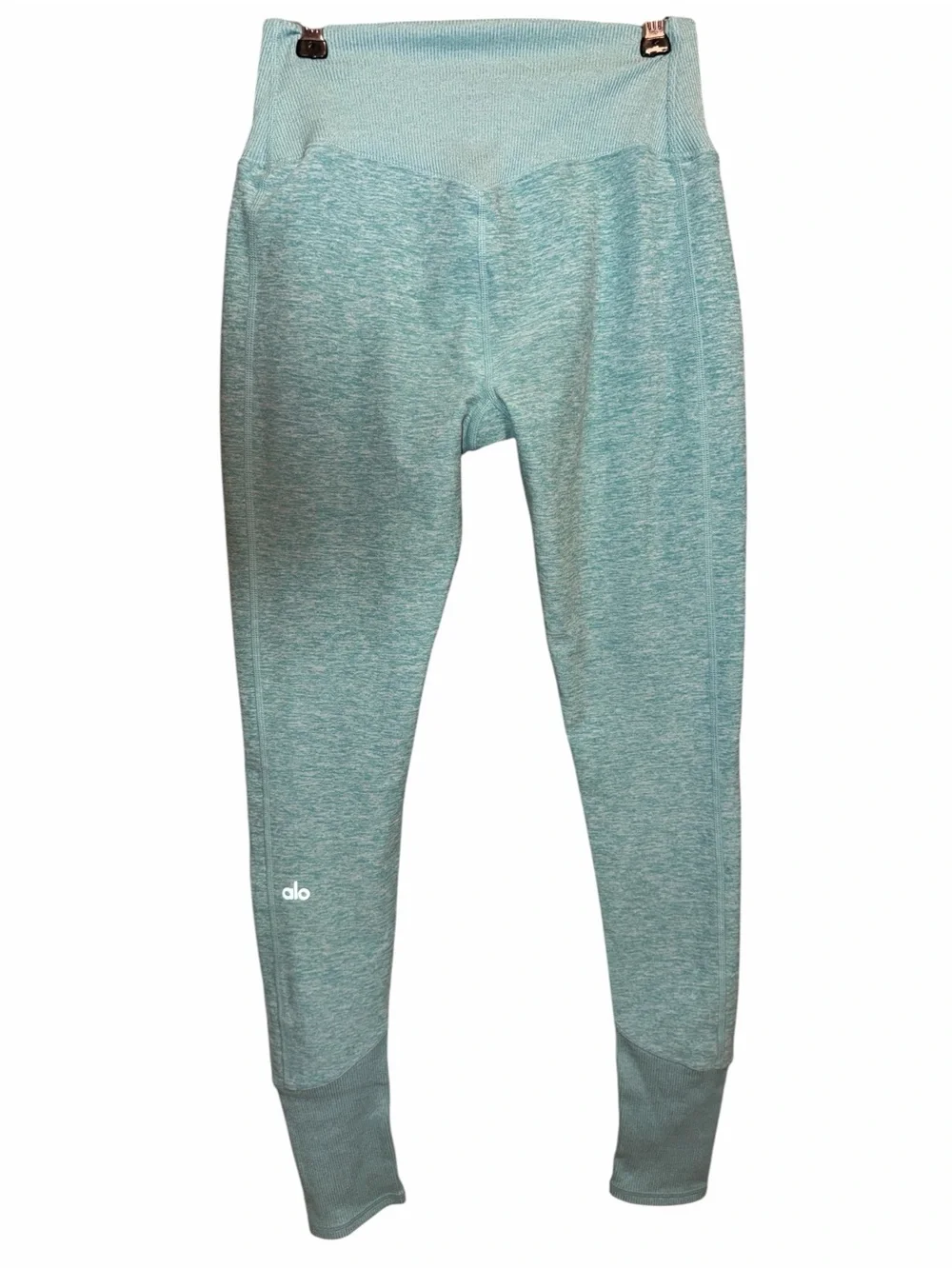 ALO Yoga soft comfortable